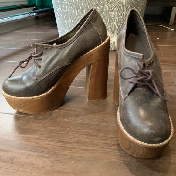 Freebird by Steven Shoes - High heel clogs freebird by Steven size 9 NWOT